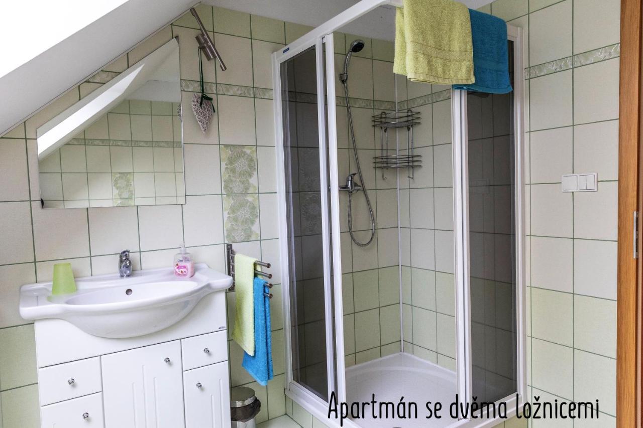 Vyprachtice L.V. Apartment ภายนอก รูปภาพ